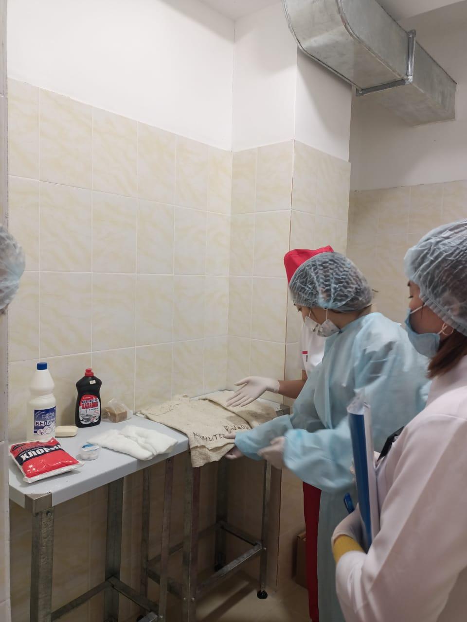 Мектепішілік комиссия асхана тазалығын тексерді!